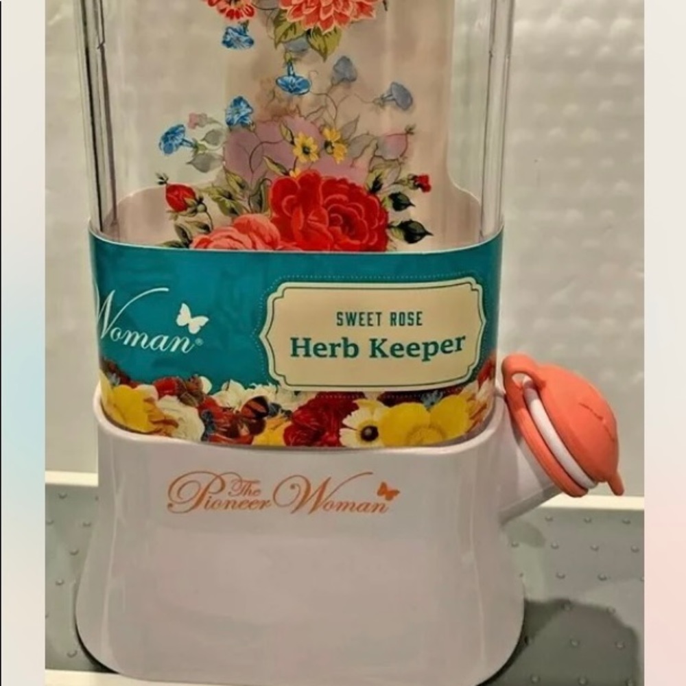 THE Pioneer Woman Herb Keeper NEW